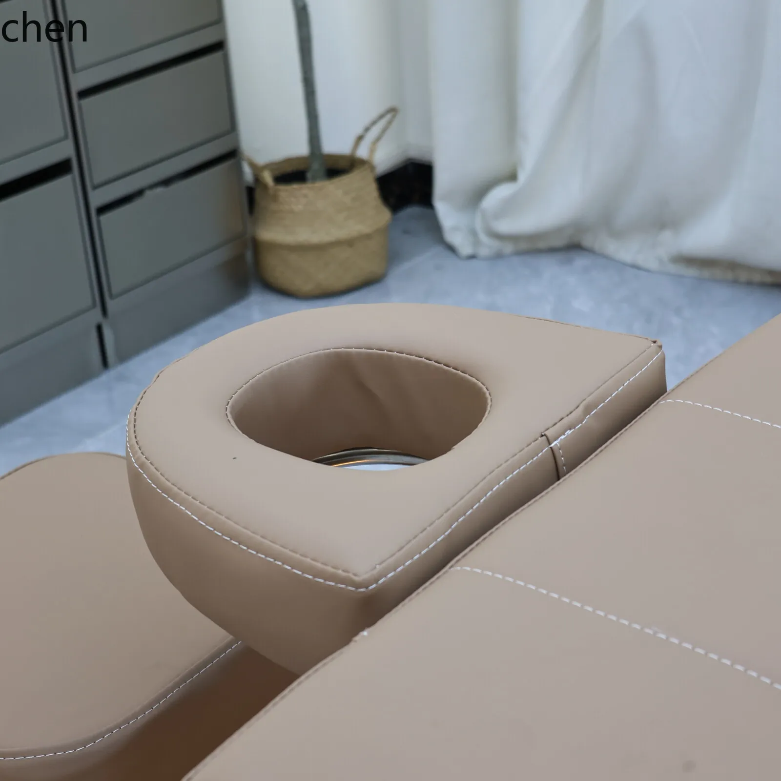 b7- Lettino da Massaggio con S - Wellness Spa And Massage recensione e prezzo
