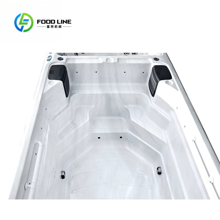 Piscina Idromassaggio Fuori Te - Villa Wellness Spa recensione e prezzo